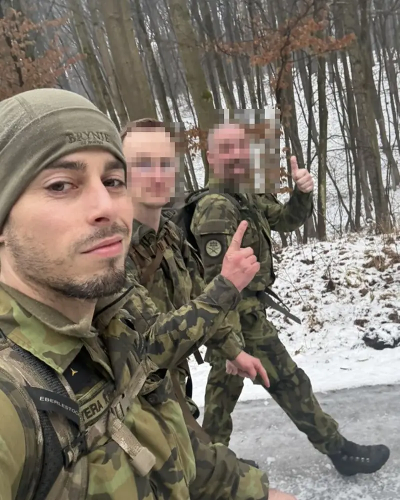Pochod sněhem